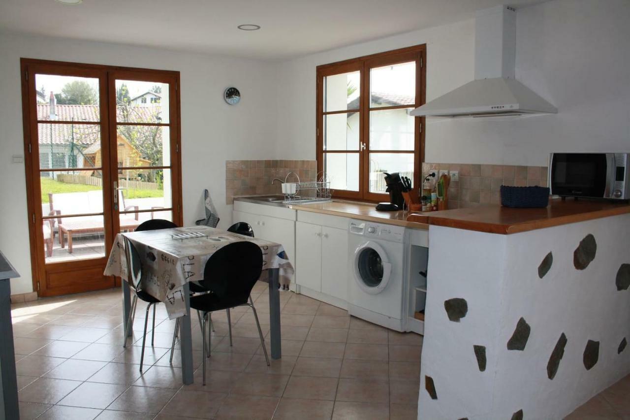 Appartement Au Calme A Hendaye Exterior foto